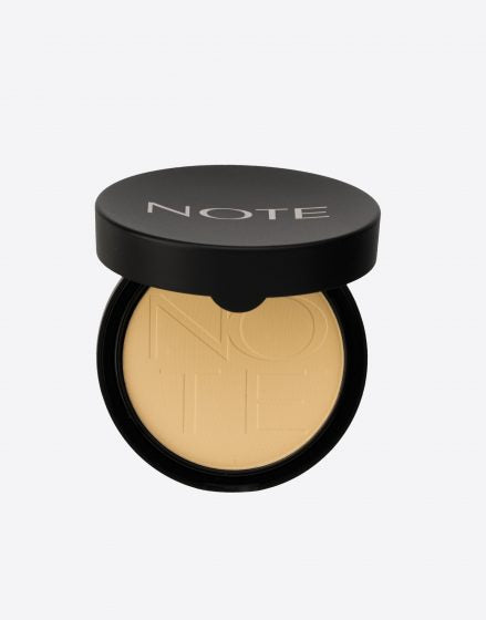 بودرة مضغوطة لومينوس سيلك (Luminous Silk Compact Powder) من ماركة نوت كوزمتيك (Note Cosmetique) - اللوان: 05