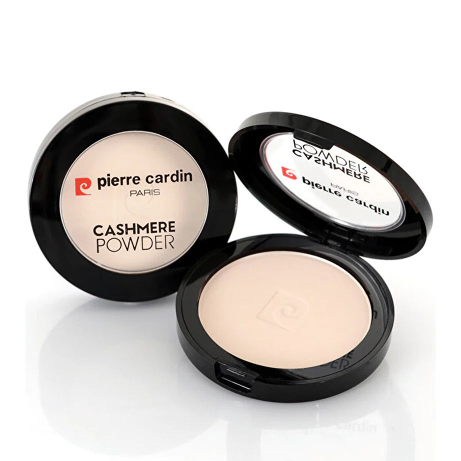 بودرة كشمير المضغوطة من بيير كاردان (Pierre Cardin Cashmere Powder). - اللوان: 352 بودرة حجر لون عاجي محايد
